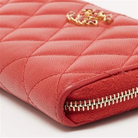 chanel red quilted wallet